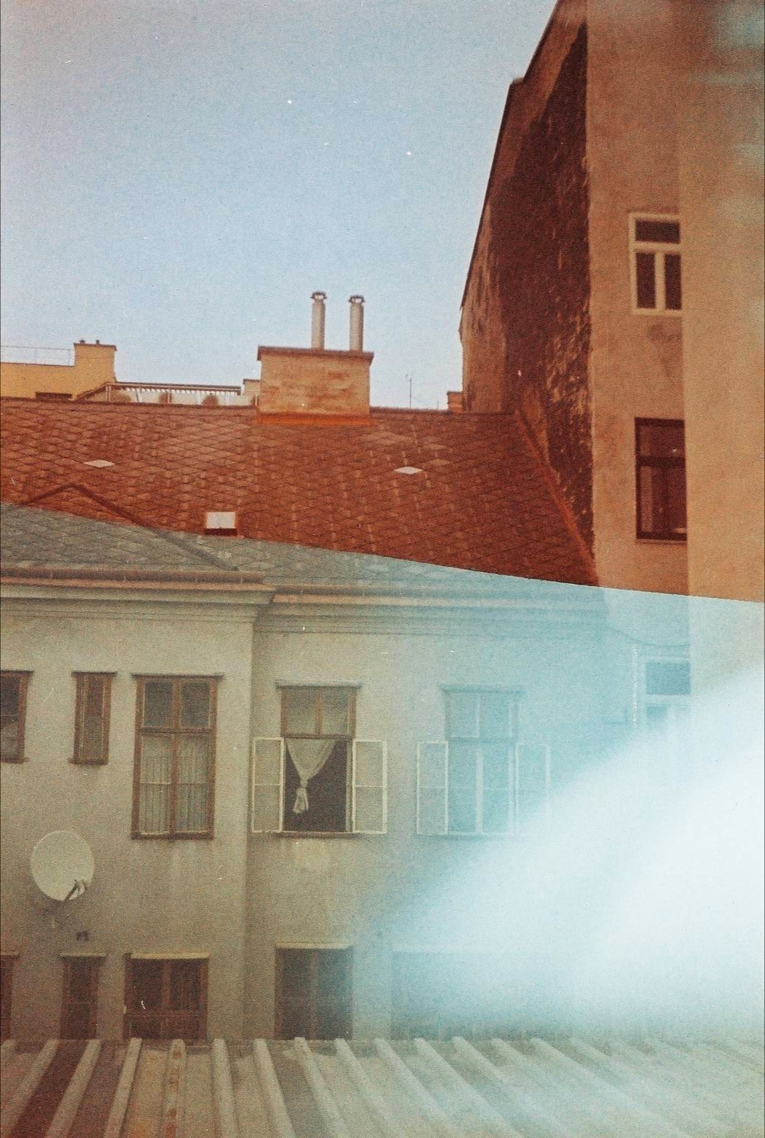 photo-rooftops-Dpt1Z92P